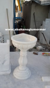 afyon beyaz mermer lavabo em-059 ölçüleri : 50x42x85 cm fiyatı : 750 tl
