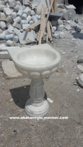 afyon beyaz mermer ayaklı evye em-063 ölçüleri : 50x42x85 cm fiyatı : 750 tl