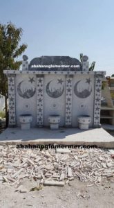 mermer şehit çeşmesi