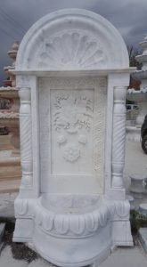 bahçe çeşmesi
