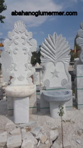 bahçe çeşmesi