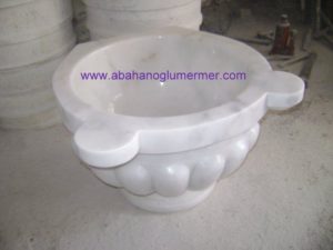 ayaklı kavun dilimli mermer kurna ku-28 ölçüleri : 45x35 cm fiyatı : 500 tl