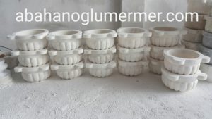 kavun dilimli standart mermer kurna ku-073 ölçüleri : 45x25 cm fiyatı : 450 tl